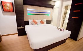 Studio Sukhumvit 11